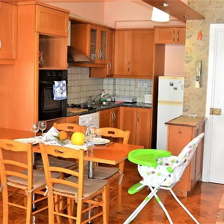 Lira Apartment Larnaca