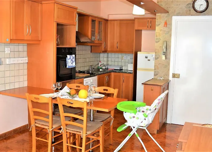 Lira Appartement Larnaca